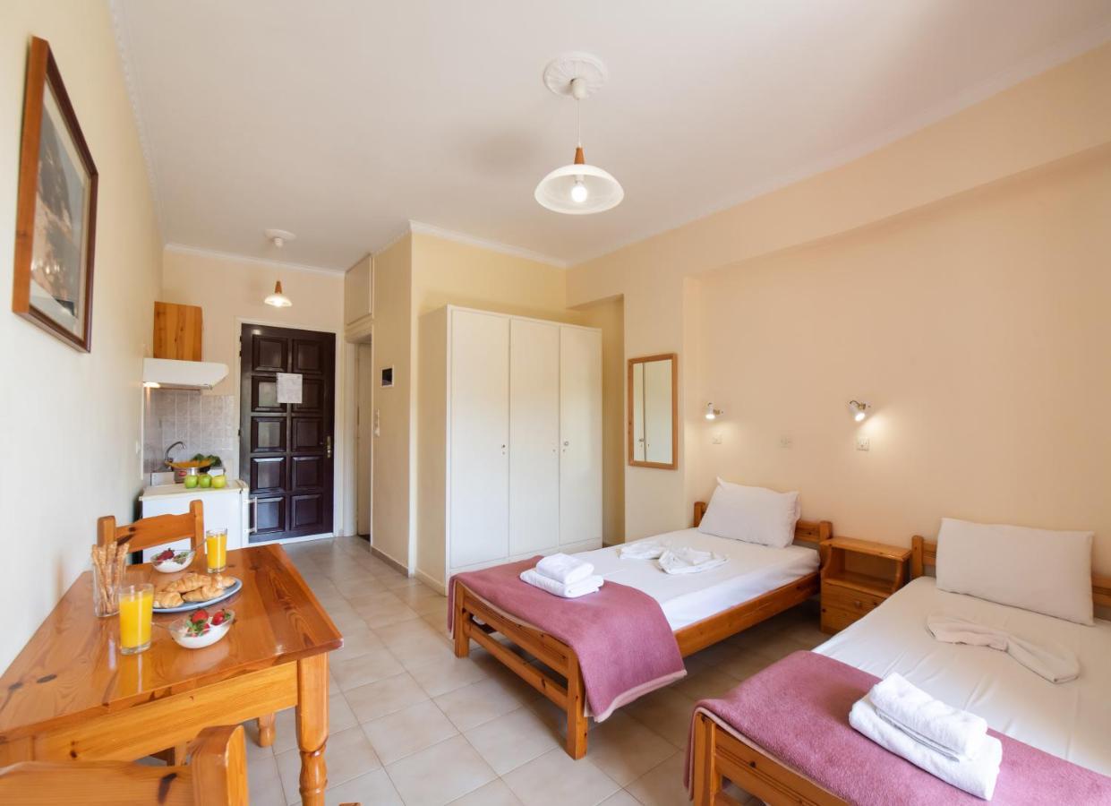 Amarandos Studios With Swimming Pool By Imagine Lefkada Tsoukaladhes Bagian luar foto